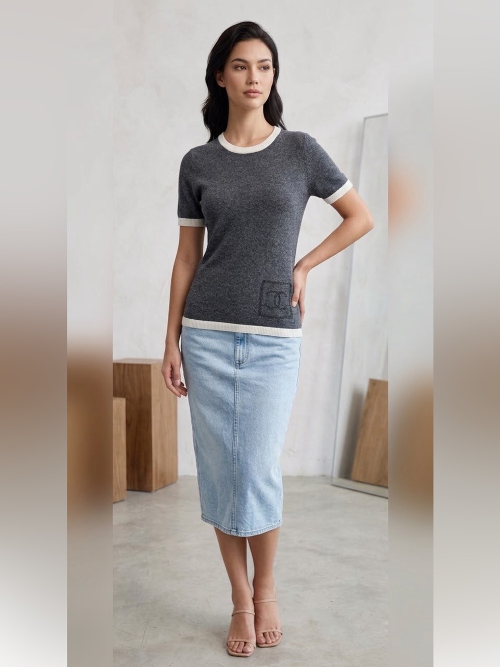 Vintage CHANEL Sports 2008 Wool Knit Top Gray & Ivory Made in Italy Size 40 - Picture 12 of 12